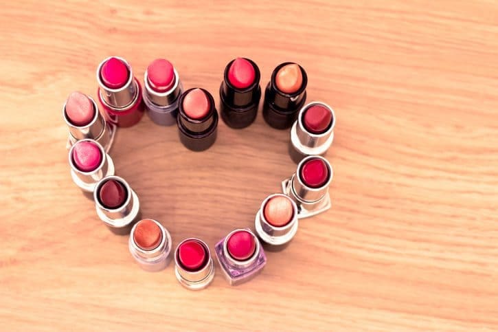new lipstick, Mindful Living Network, Mindful Living, Dr. Kathleen Hall, The Stress Institute, OurMLN.com, MLN, Alter Your Life, Mindful, national lipstick day, lipstick day